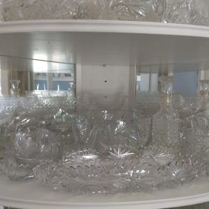 diningroom_180342_crystalGlasses