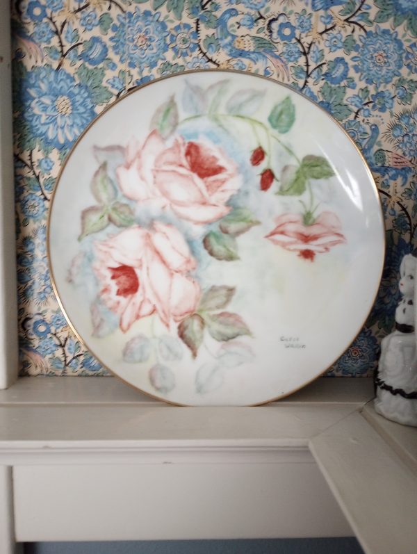 1002208_plates_084324143_roses