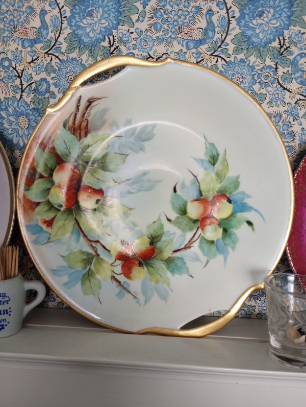 1002218_plates_084419781_apples_goldrim