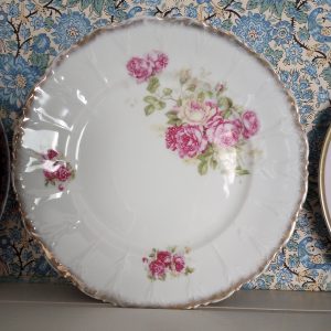 1002220_plates_084429804_pinkroses