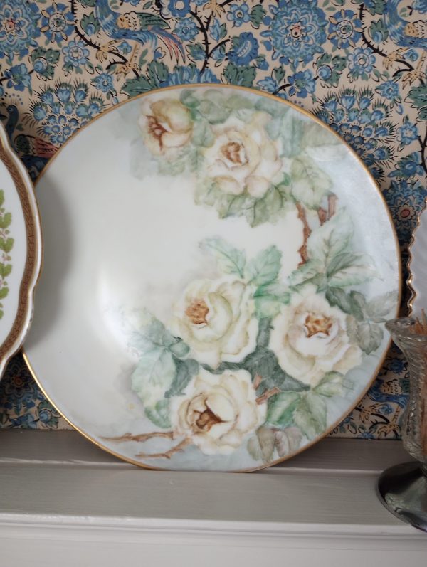 1002236_plates_084637329_yellowRoses