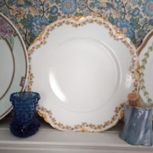 1002238_plates_084649444_goldRim