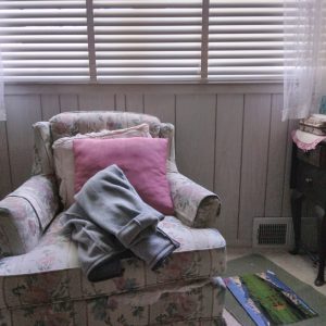 1003402_tvroom_175328_pinkclair