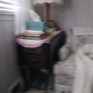 1003403_tvroom_175347_folddownTable