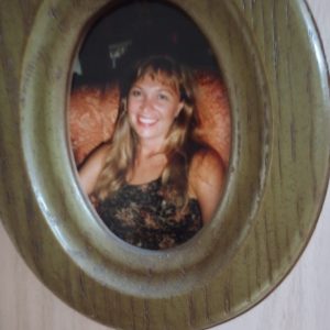 1003425_tvroom_181848999_LindaPic