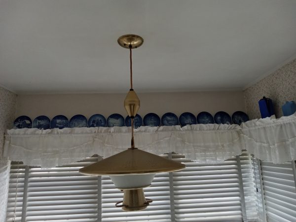 1004101_kitchen_140805_blueplates01
