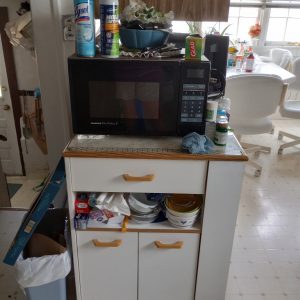 1004114_kitchen_110534743_microwaveStand2