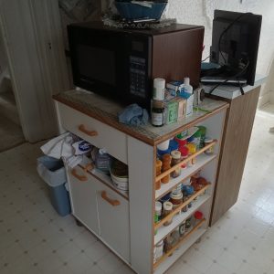 1004117_kitchen_140939_microwaveStand4