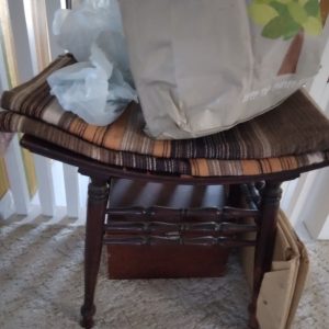 1004304_stairs_181627_curvedSeat