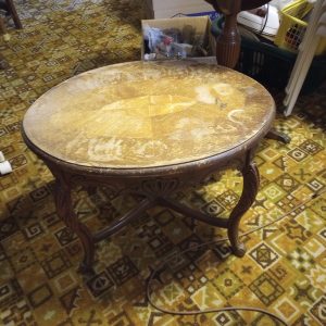 1005132_105413310_ovalInlayTable