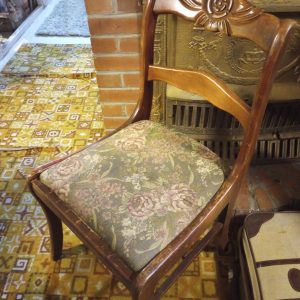 1005146_105621795_LindaChair
