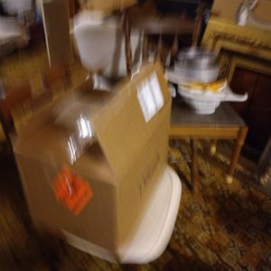 1005153_180807_kitchentableChairBench