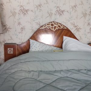 1007116_bedroom2_164857553_macassarEbonyHeadboard