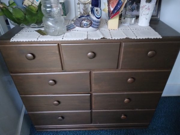 1008102_bedroom3_181451_dresser