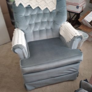 145228338_blueChair