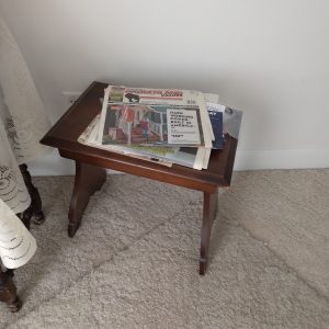 livingroom_182033_smallwoodBench01