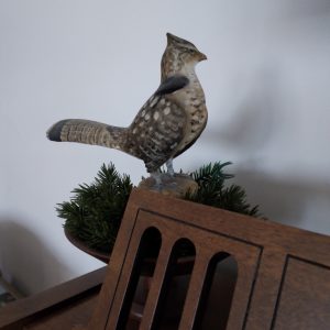 livingroom_182153_woodenPhesantBird01